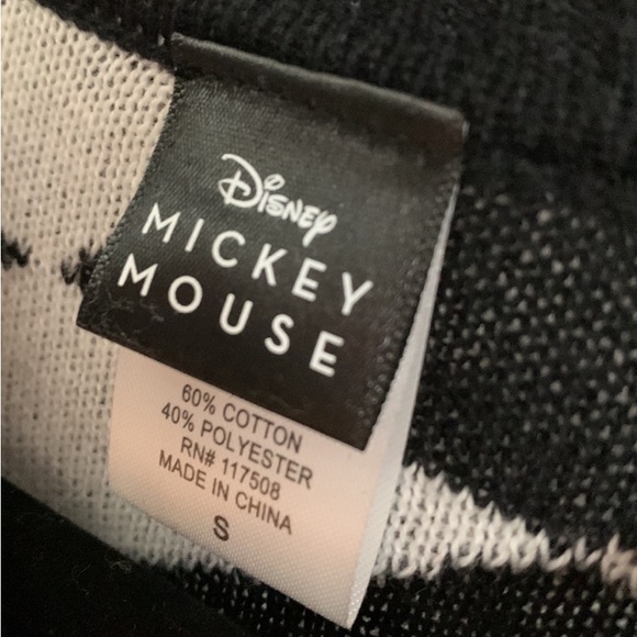 Mickey Mouse sweater - Picture 2 of 2
